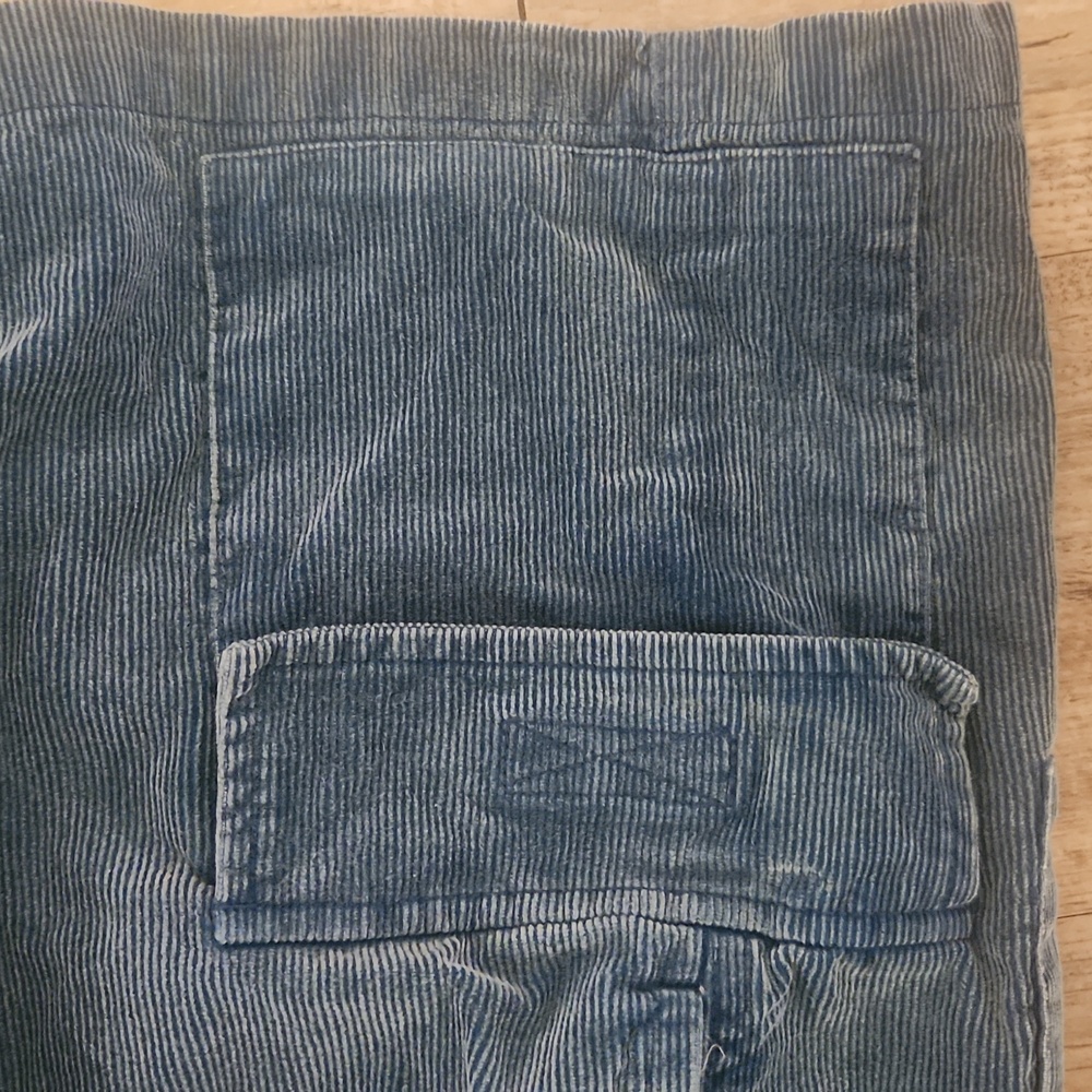 Urban Outfitters BDG Blue Corduroy Cargo Shorts - Men's - Picture 5 of 6